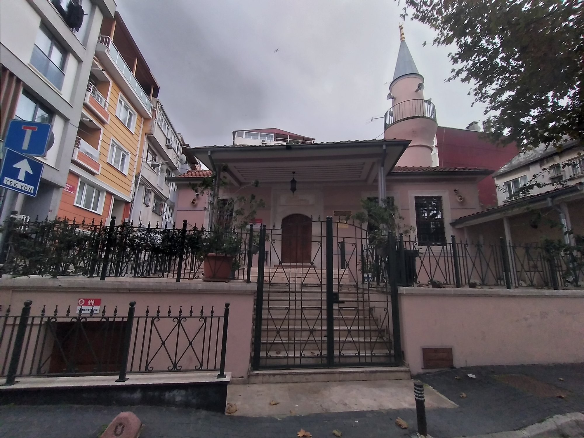 Arakiyeci Hacı Cafer Kız Kuran Kursu