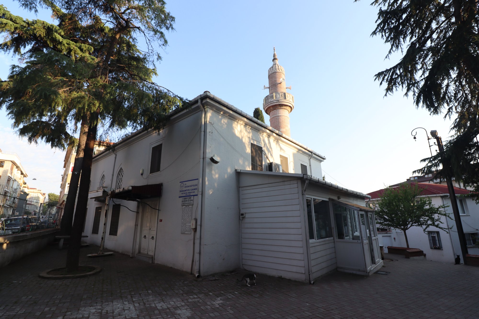 İhsaniye Camii