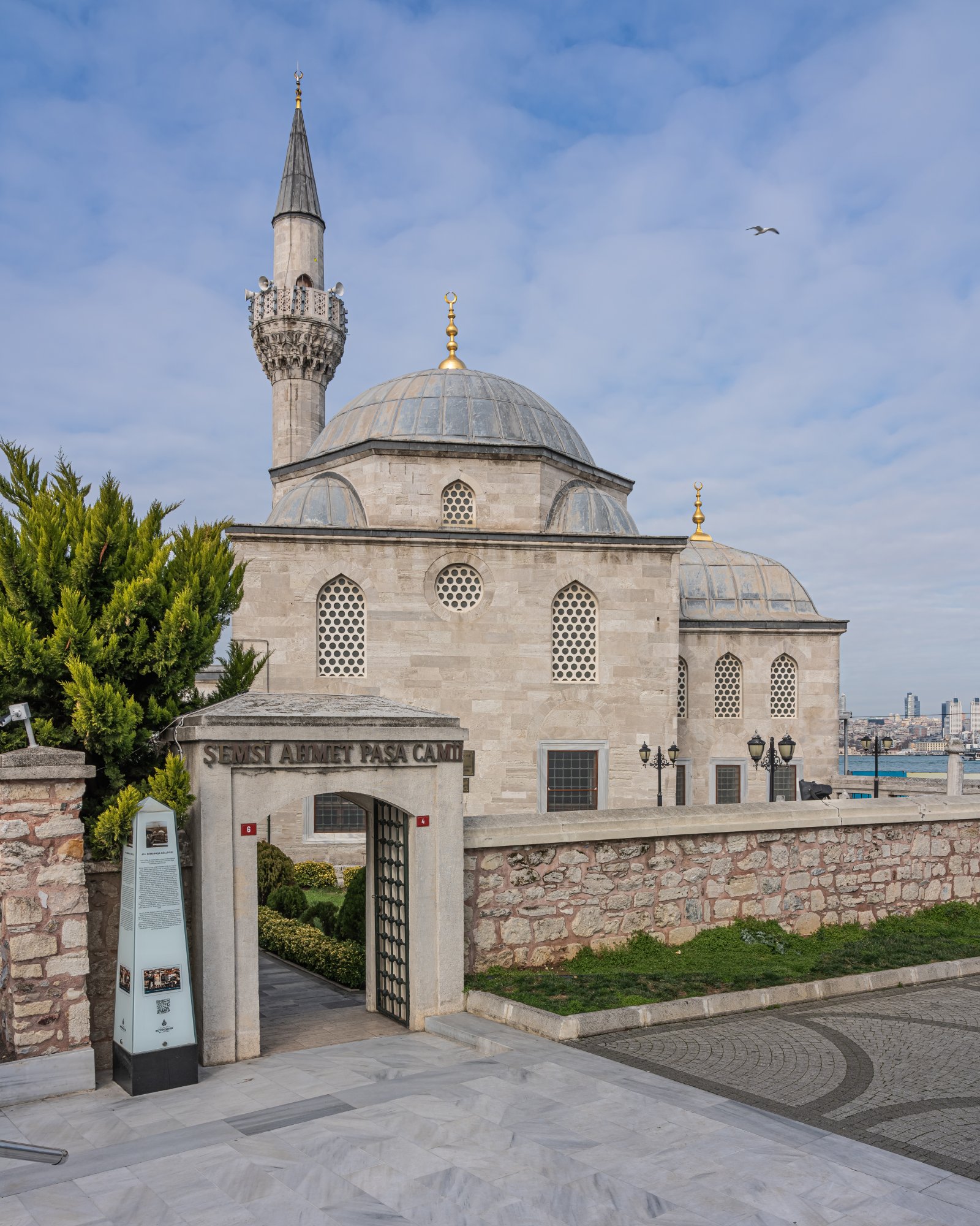 Şemsi Ahmet Paşa Camii